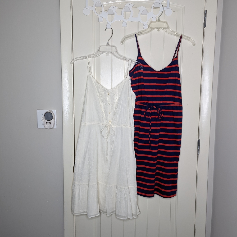 TWO Spaghetti strap dresses old navy small & medium. NWT & pre-owned white s… - Picture 2 of 11